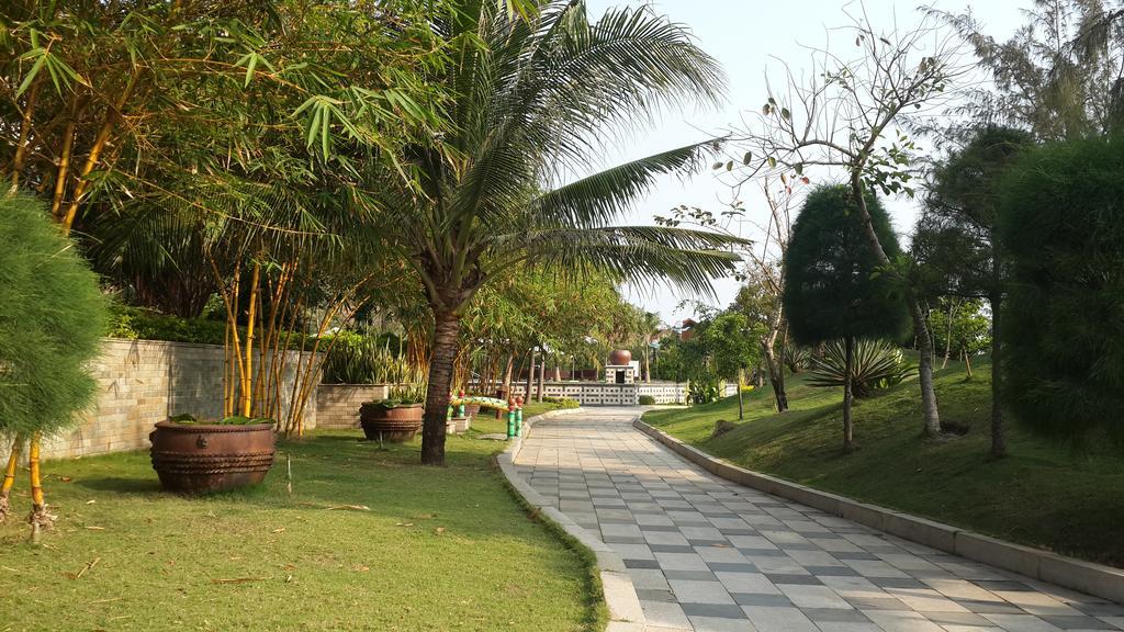 Sa Huynh Resort Quang Ngai Exterior photo