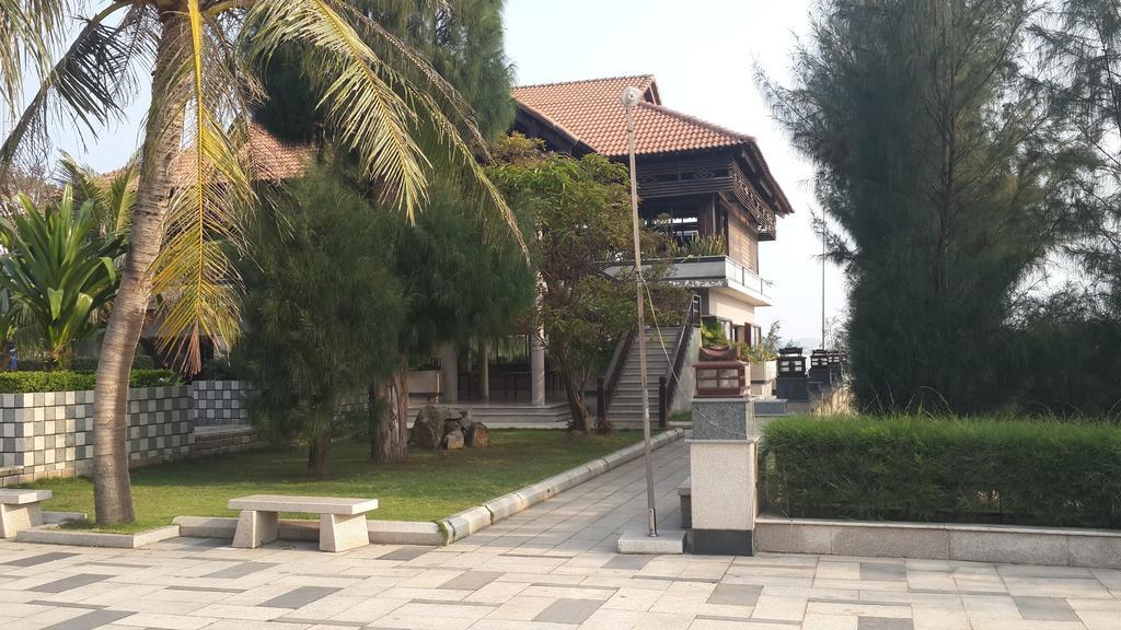 Sa Huynh Resort Quang Ngai Exterior photo